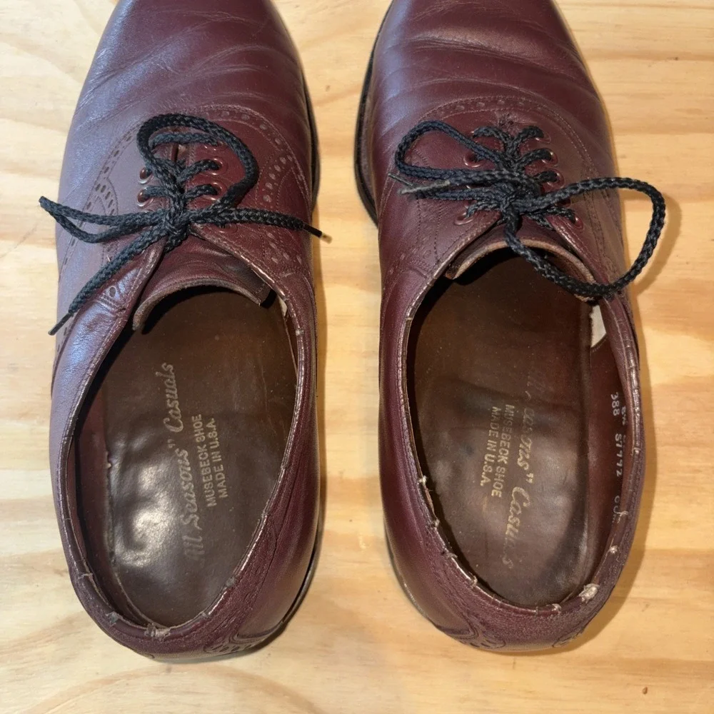 Musebeck All Seasons Casuals Oxfords Shoes Mens 8.5 EEE Brown Leather USA Vibram